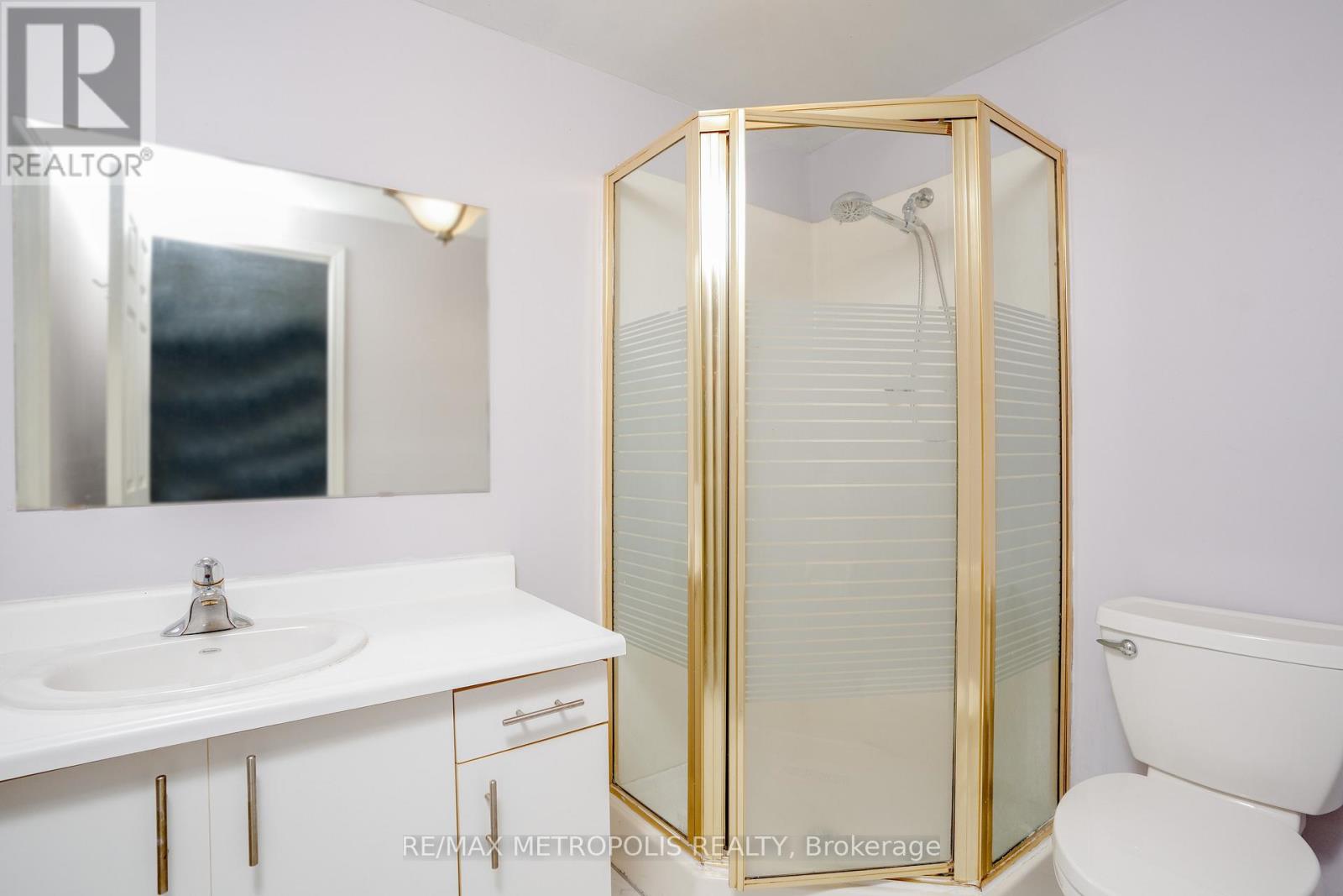 59 - 2 Royalwood Court, Hamilton, Ontario  L8E 4Z1 - Photo 9 - X12531148