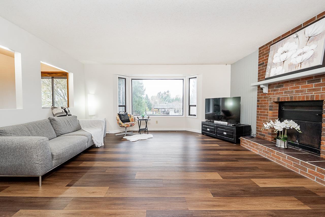 34686 St Matthews Way, Abbotsford, British Columbia  V2S 5L3 - Photo 1 - R3066247