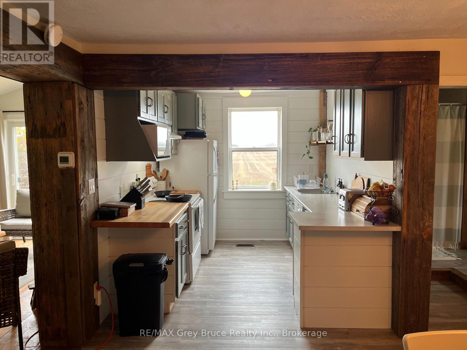 691 Bruce Rd 17, Arran-Elderslie, Ontario  N0H 2N0 - Photo 7 - X12531172