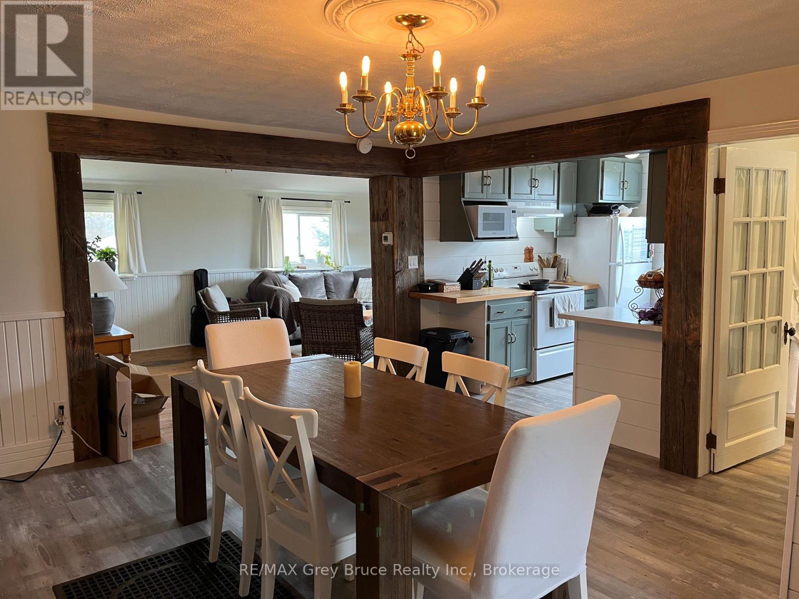 691 Bruce Rd 17, Arran-Elderslie, Ontario  N0H 2N0 - Photo 8 - X12531172