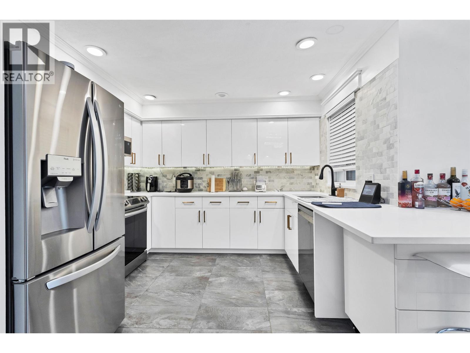 17 22751 Haney Bypass, Maple Ridge, British Columbia  V2X 2N2 - Photo 11 - R3066386