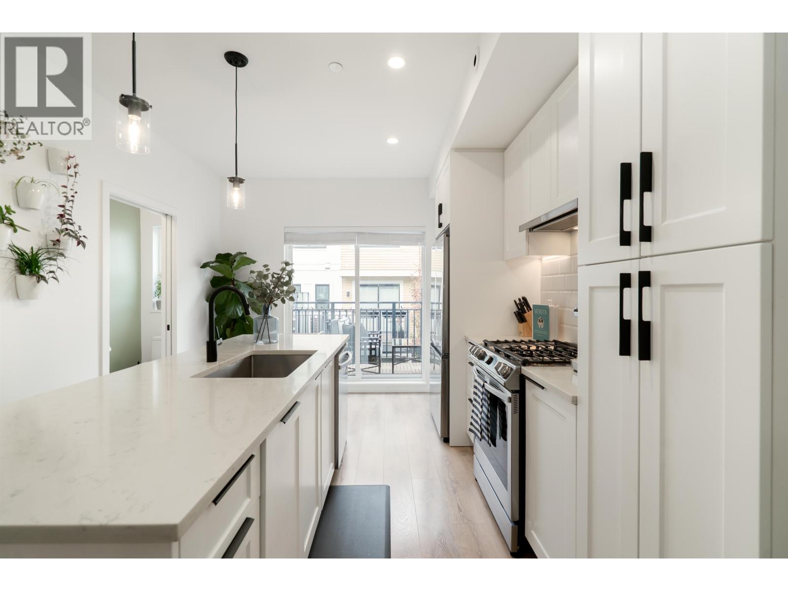 2834 Hope Street, Port Moody, British Columbia  V3H 0L6 - Photo 12 - R3064150