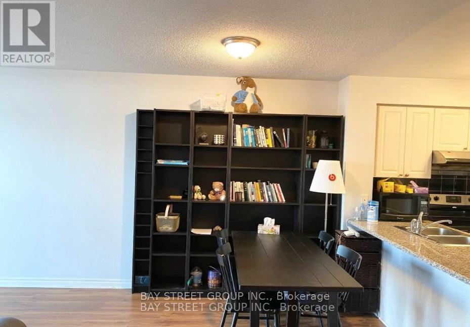 1102 - 35 Hollywood Avenue, Toronto, Ontario  M2N 0A9 - Photo 13 - C12531194