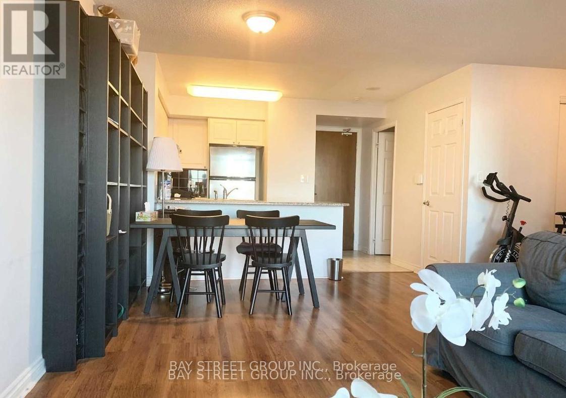 1102 - 35 Hollywood Avenue, Toronto, Ontario  M2N 0A9 - Photo 4 - C12531194