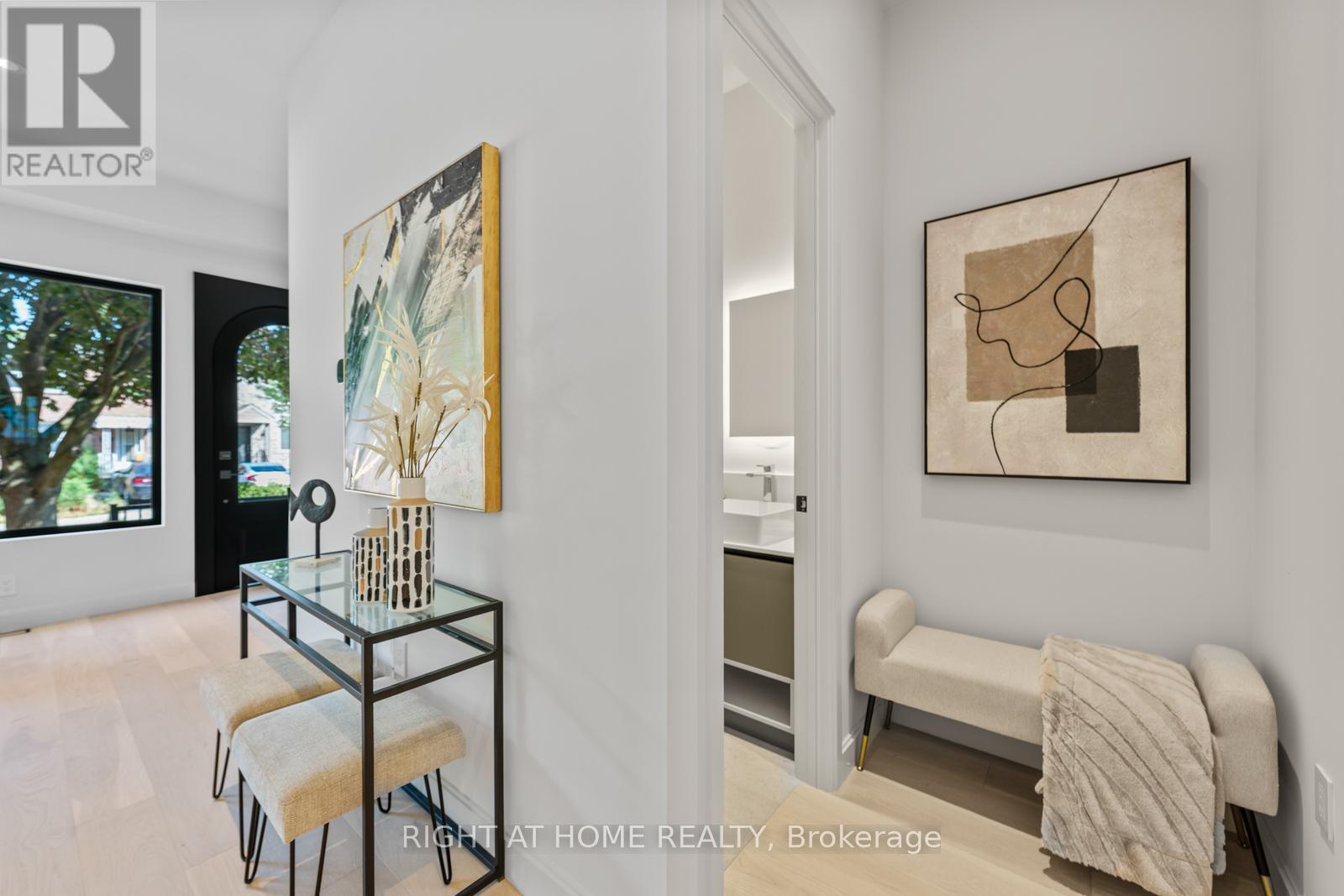 85 Holborne Avenue, Toronto, Ontario  M4C 2R3 - Photo 12 - E12531212