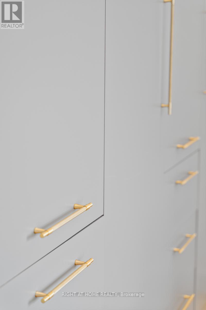 85 Holborne Avenue, Toronto, Ontario  M4C 2R3 - Photo 47 - E12531212