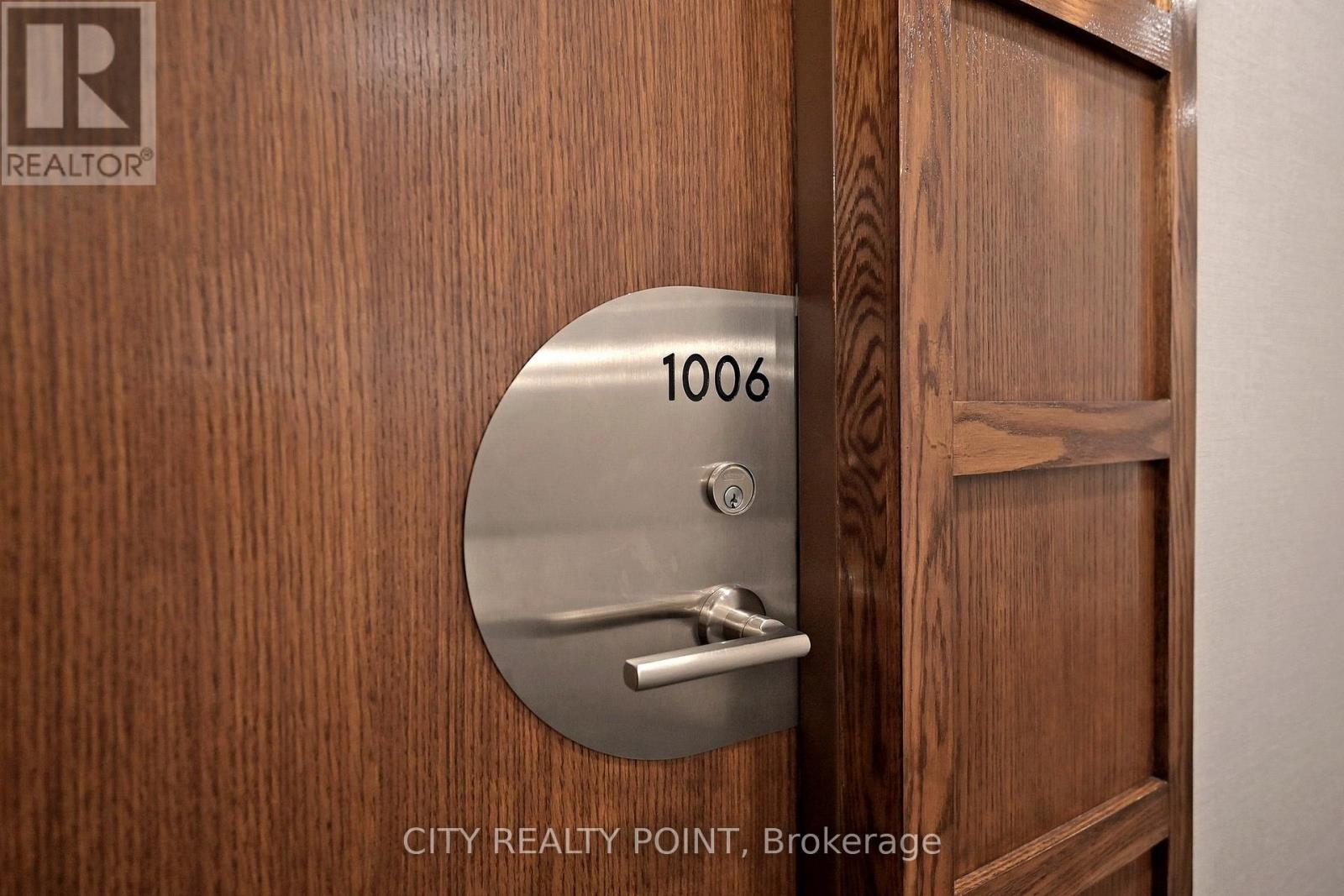 1006 - 2087 Lake Shore Boulevard W, Toronto, Ontario  M8V 4G3 - Photo 2 - W12531092