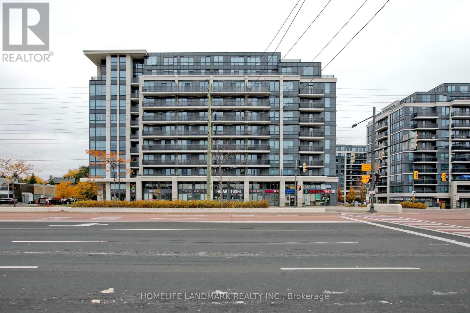 810 - 370 Highway 7 E Avenue, Richmond Hill, Ontario  L4B 0C4 - Photo 1 - N12531182
