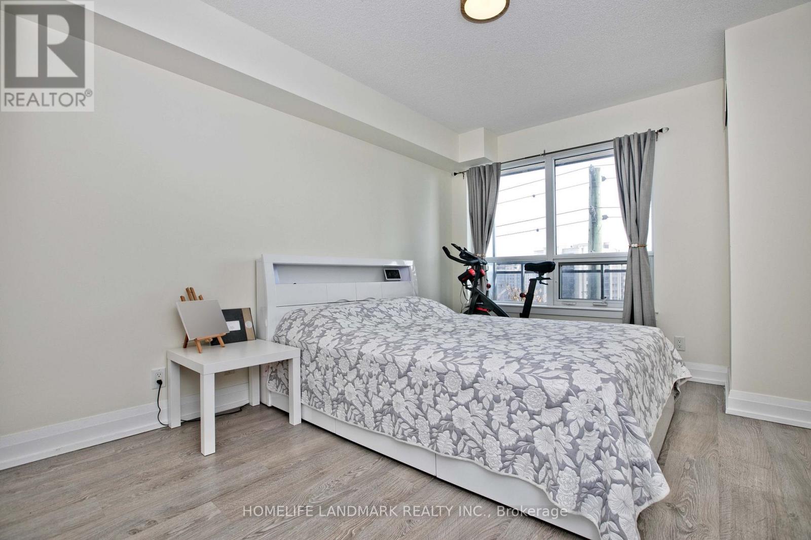 810 - 370 Highway 7 E Avenue, Richmond Hill, Ontario  L4B 0C4 - Photo 12 - N12531182