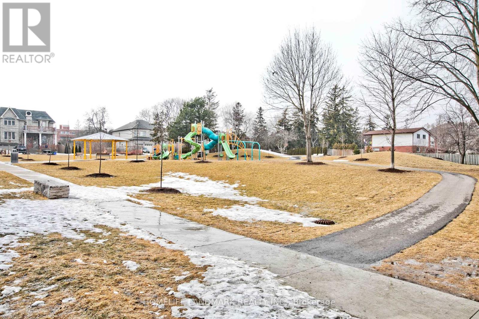 810 - 370 Highway 7 E Avenue, Richmond Hill, Ontario  L4B 0C4 - Photo 16 - N12531182