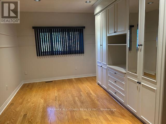 Full House - 171 Shaftsbury Avenue, Richmond Hill, Ontario  L4C 0G2 - Photo 8 - N12531214