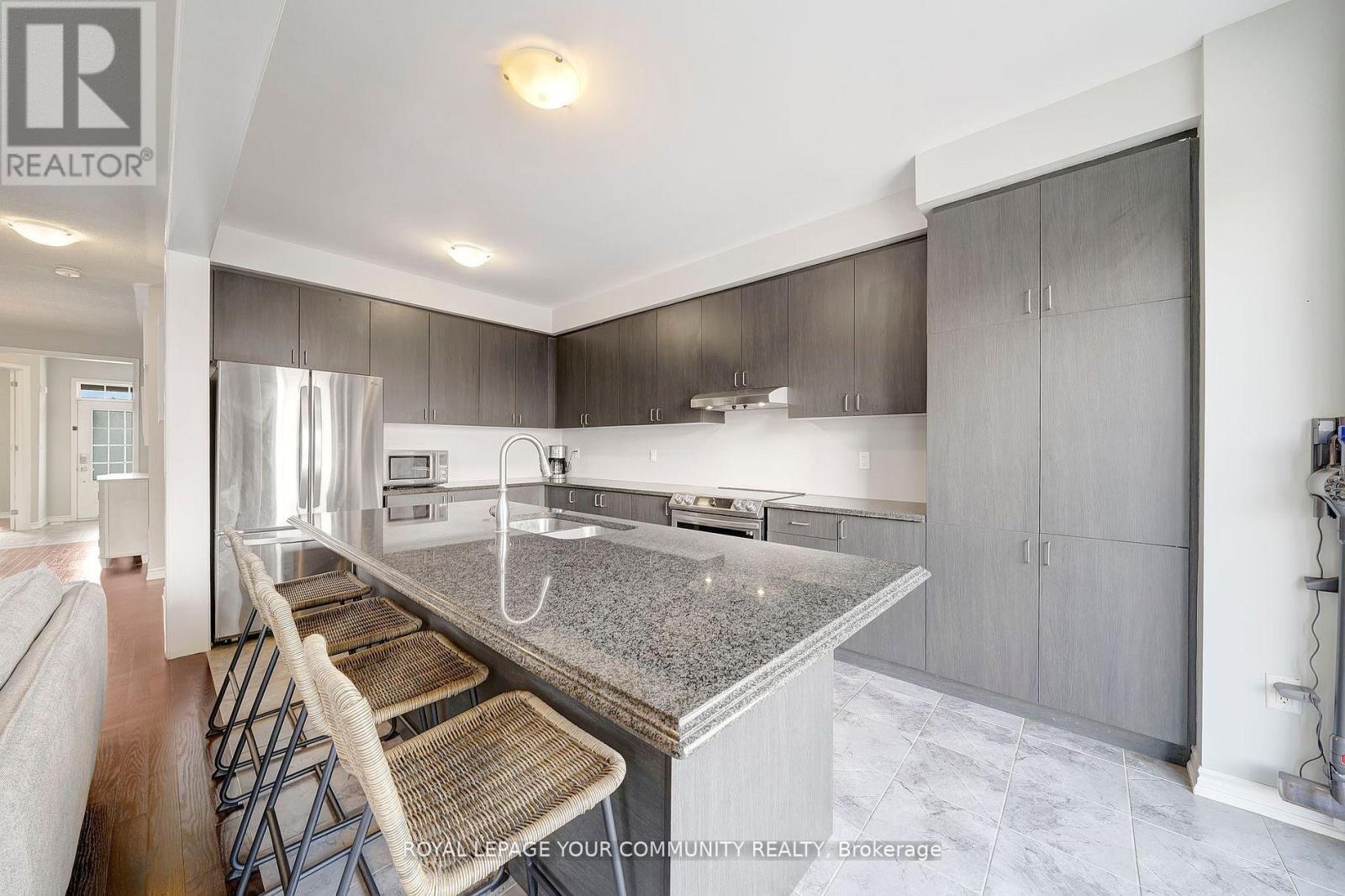 14 Faust Ridge, Vaughan, Ontario  L4H 4T1 - Photo 14 - N12531226