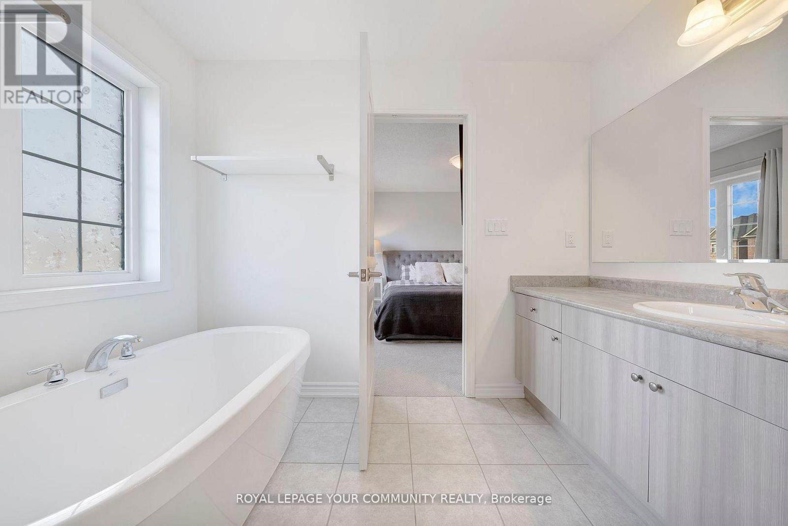 14 Faust Ridge, Vaughan, Ontario  L4H 4T1 - Photo 25 - N12531226