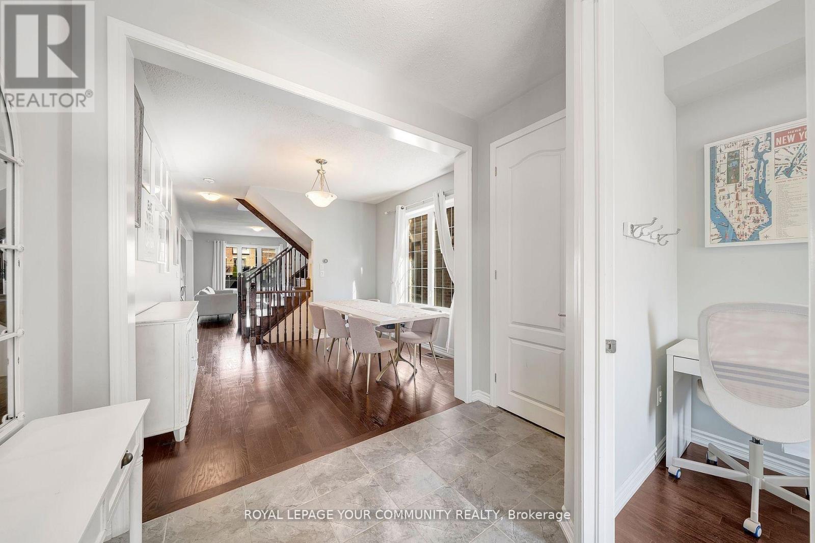 14 Faust Ridge, Vaughan, Ontario  L4H 4T1 - Photo 4 - N12531226