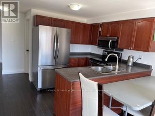 93 Courtney Crescent, Barrie, Ontario  L4N 5S9 - Photo 5 - S12531192