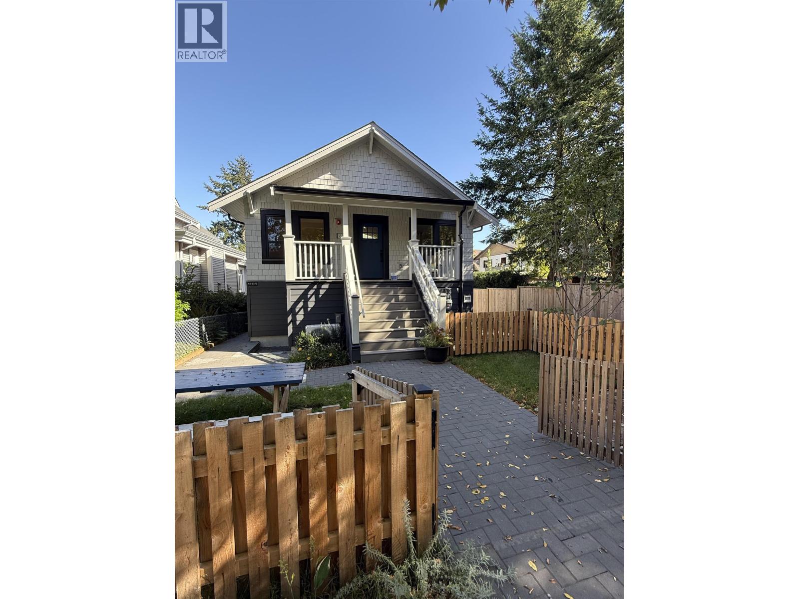 3372 Fleming Street, Vancouver, British Columbia  V5N 3V5 - Photo 1 - R3048876