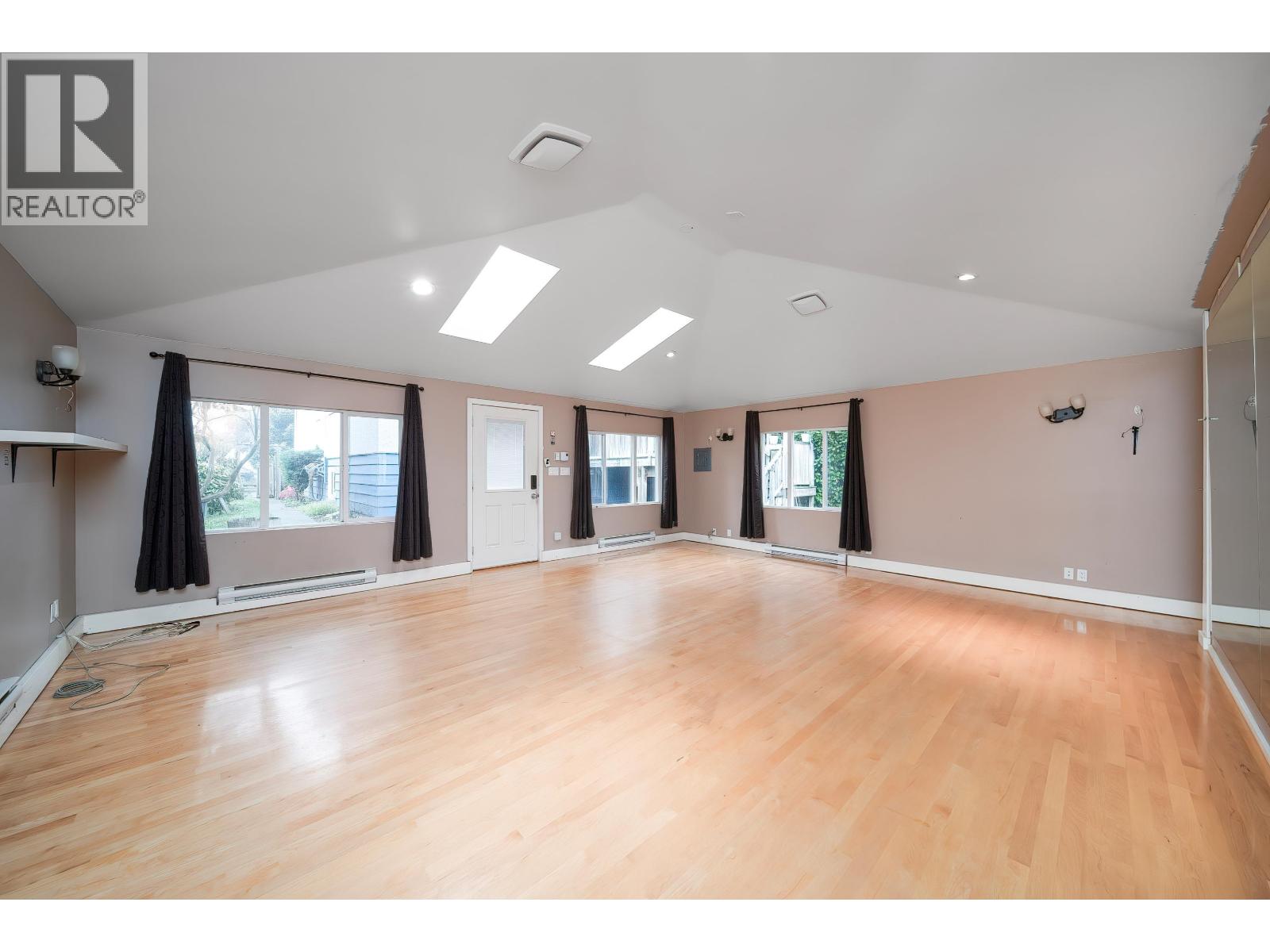 454 Kelly Street, New Westminster, British Columbia  V3L 3T9 - Photo 25 - R3066392