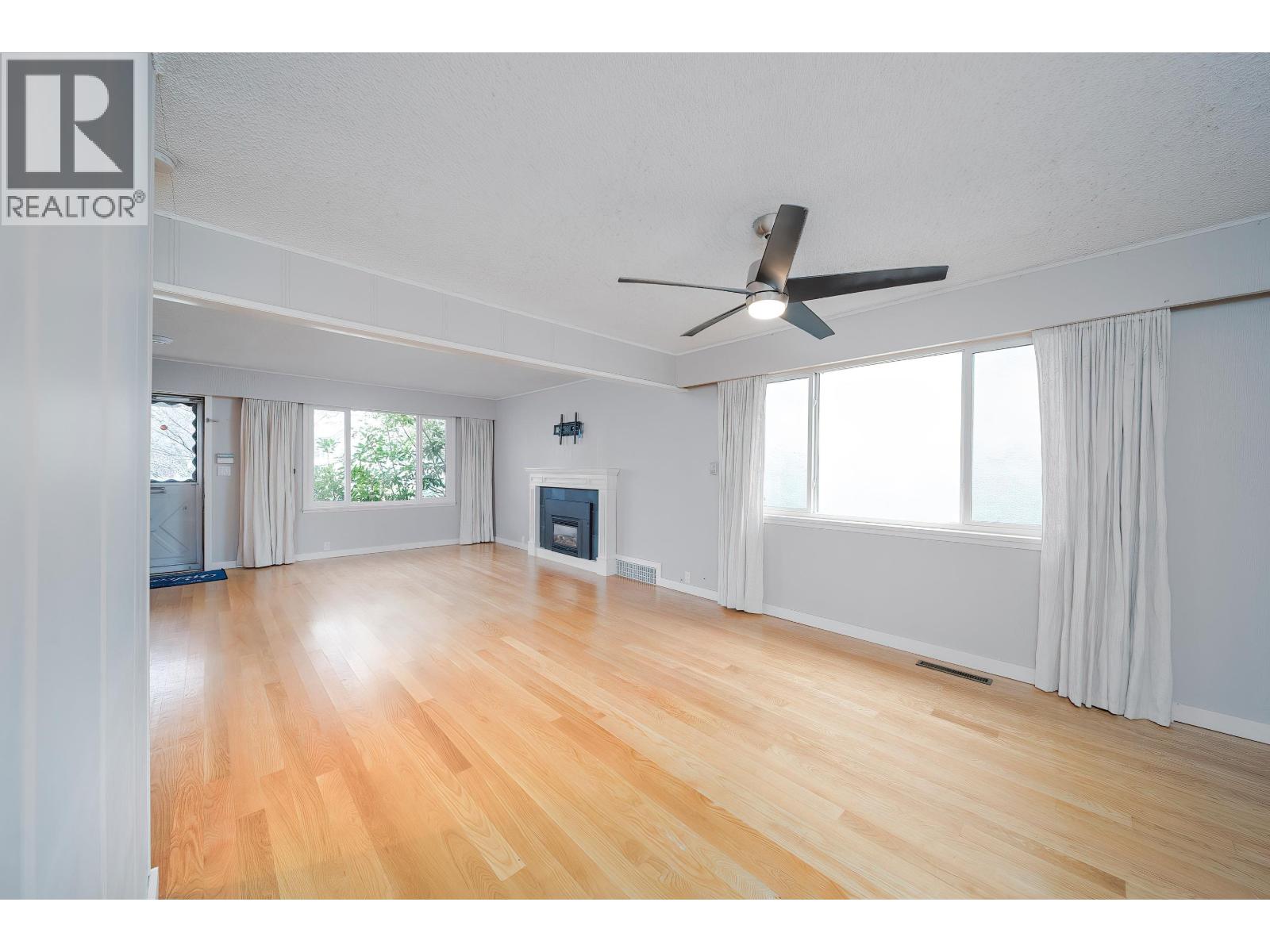 454 Kelly Street, New Westminster, British Columbia  V3L 3T9 - Photo 5 - R3066392