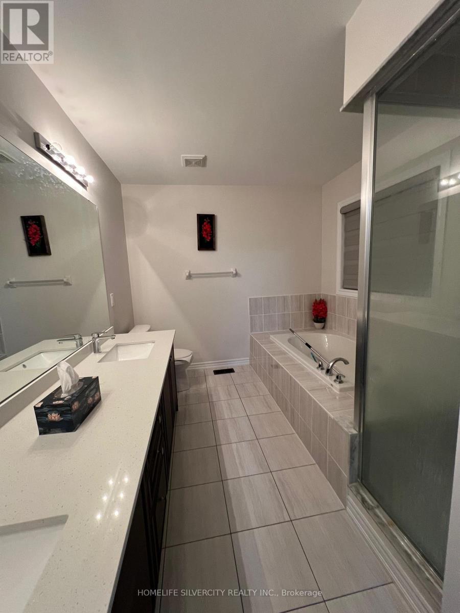 88 Roulette Crescent, Brampton, Ontario  L7A 4R6 - Photo 13 - W12531198