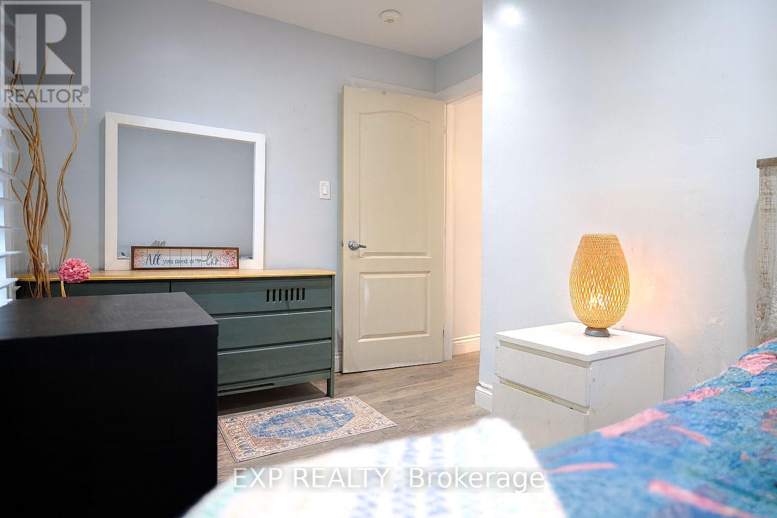 3968 St Peter Street E, Niagara Falls, Ontario  L2J 2N8 - Photo 15 - X12530438