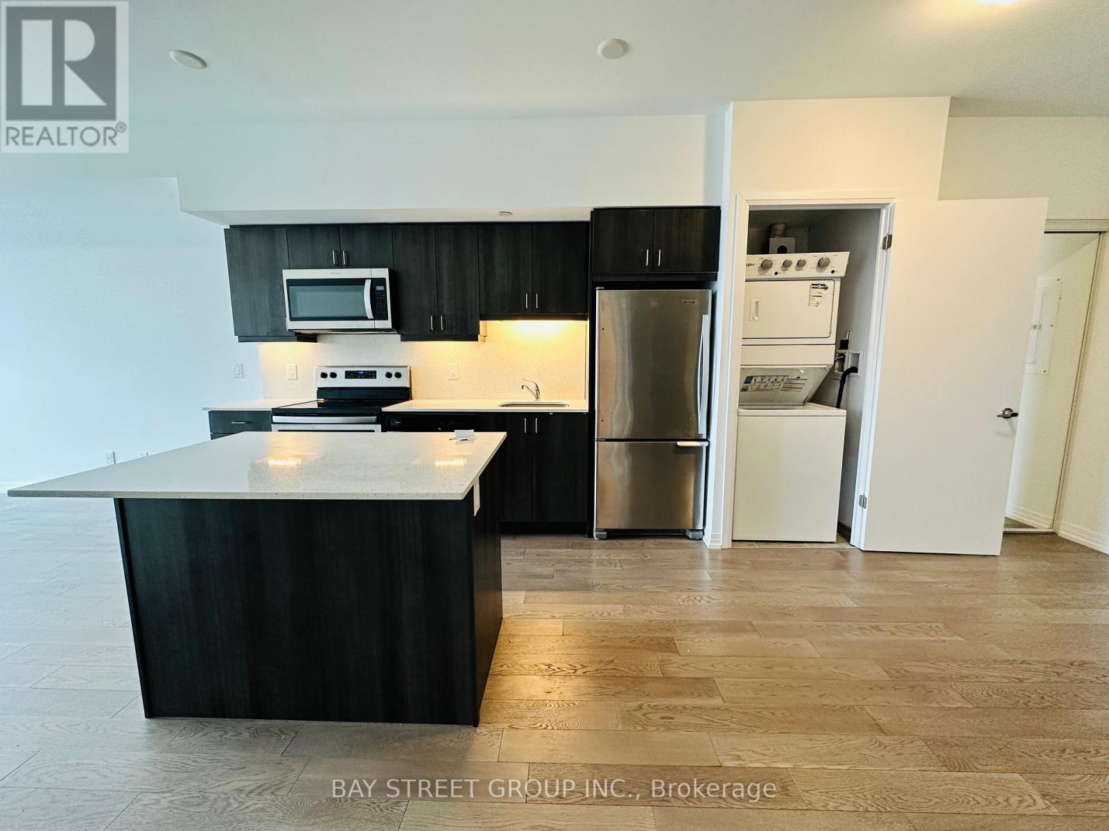 405 - 7711 Green Vista Gate, Niagara Falls, Ontario  L2H 1R1 - Photo 12 - X12531162