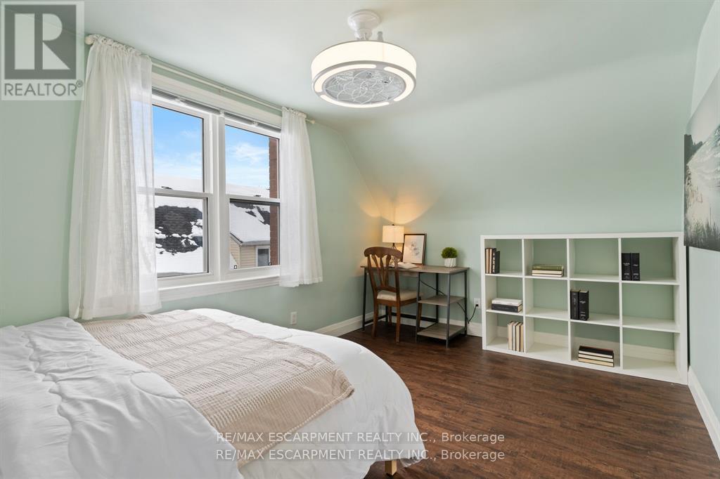 18 Flanders Avenue, St. Catharines, Ontario  L2M 5X3 - Photo 29 - X12531174