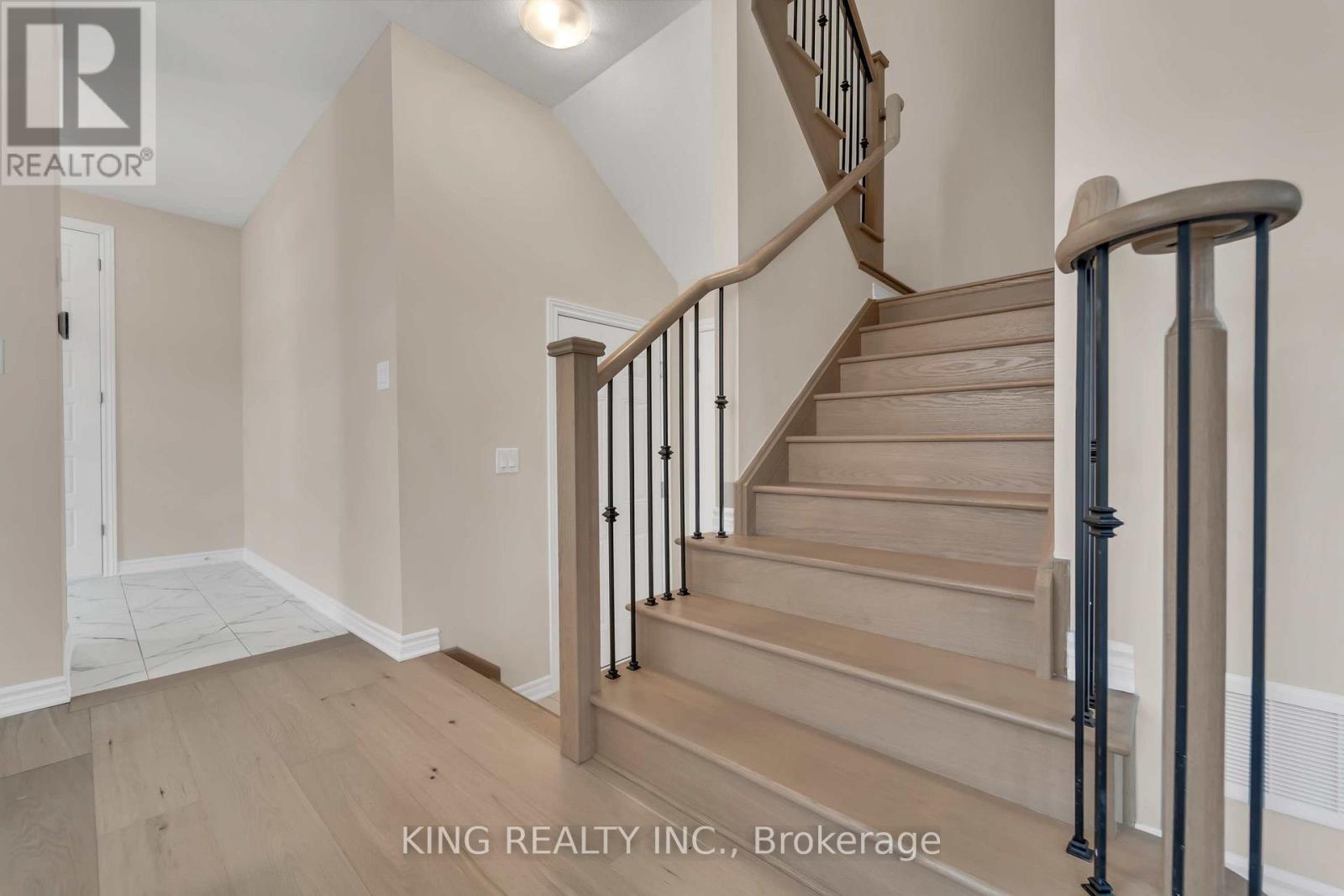 127 Blacksmith Drive, Woolwich, Ontario  N0B 1M0 - Photo 11 - X12531232