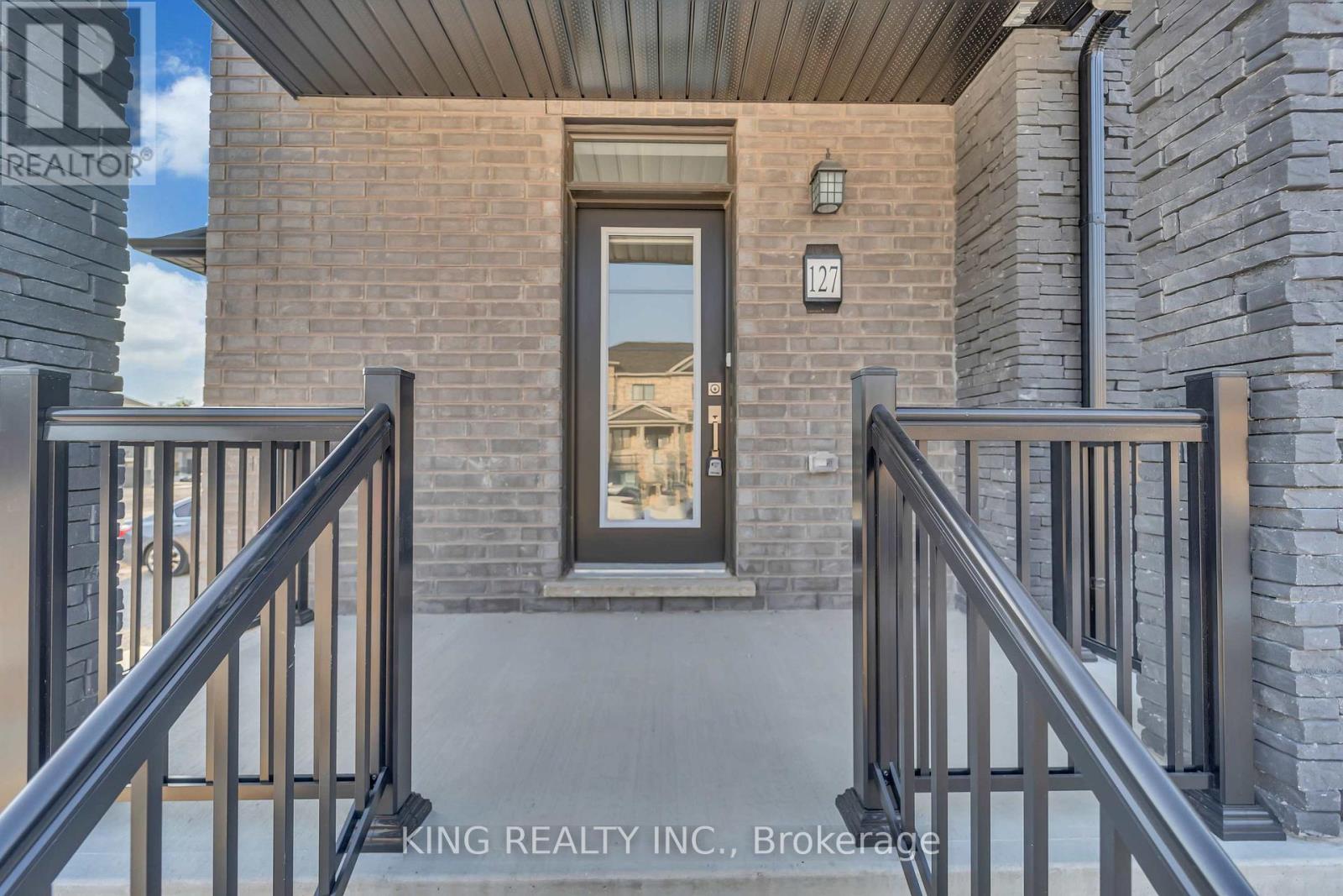 127 Blacksmith Drive, Woolwich, Ontario  N0B 1M0 - Photo 6 - X12531232