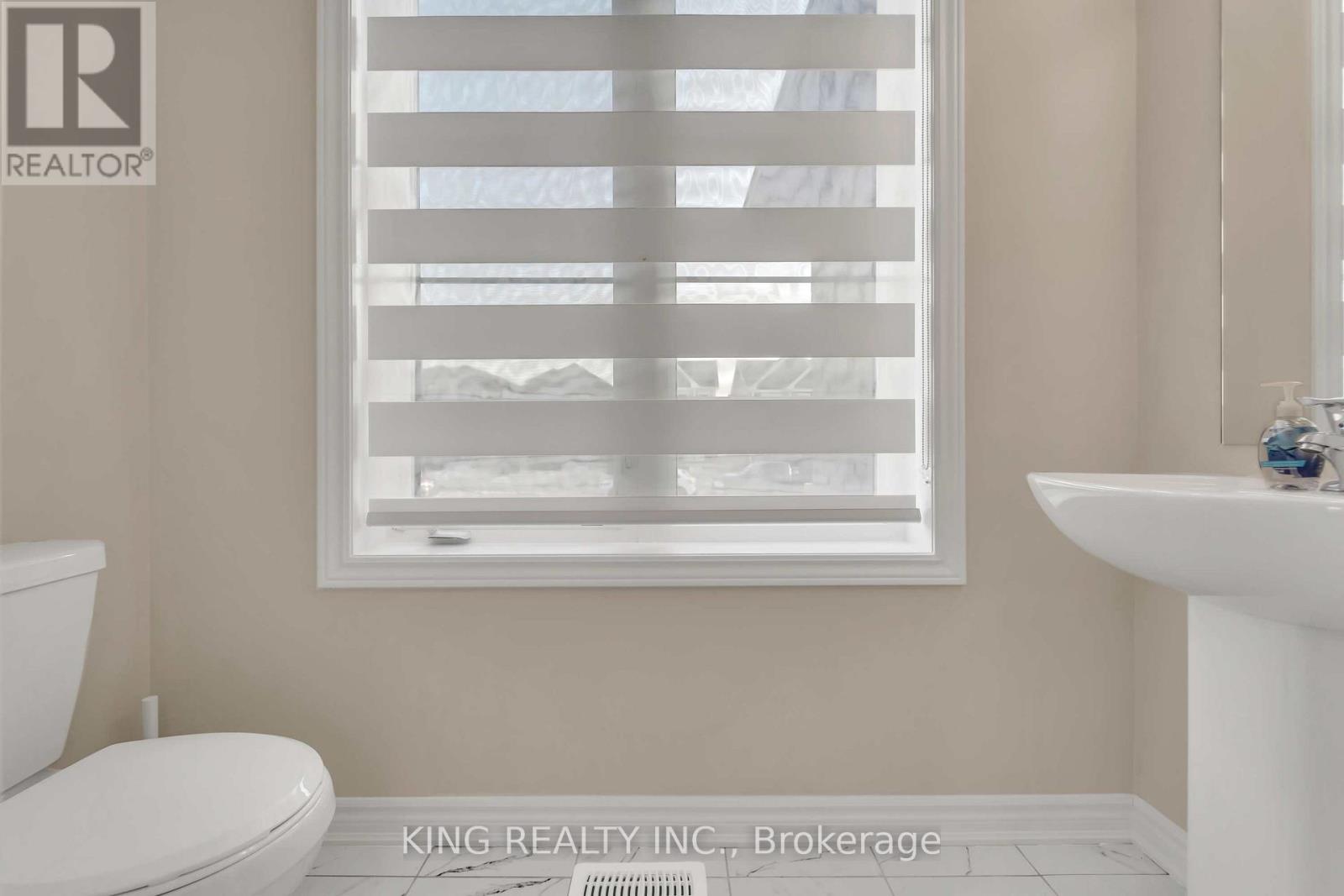 127 Blacksmith Drive, Woolwich, Ontario  N0B 1M0 - Photo 8 - X12531232