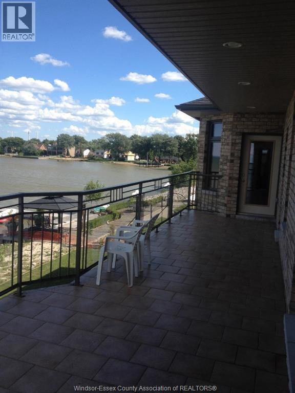 236 Shoreview Circle, Windsor, Ontario  N8P 1M7 - Photo 9 - 25028522