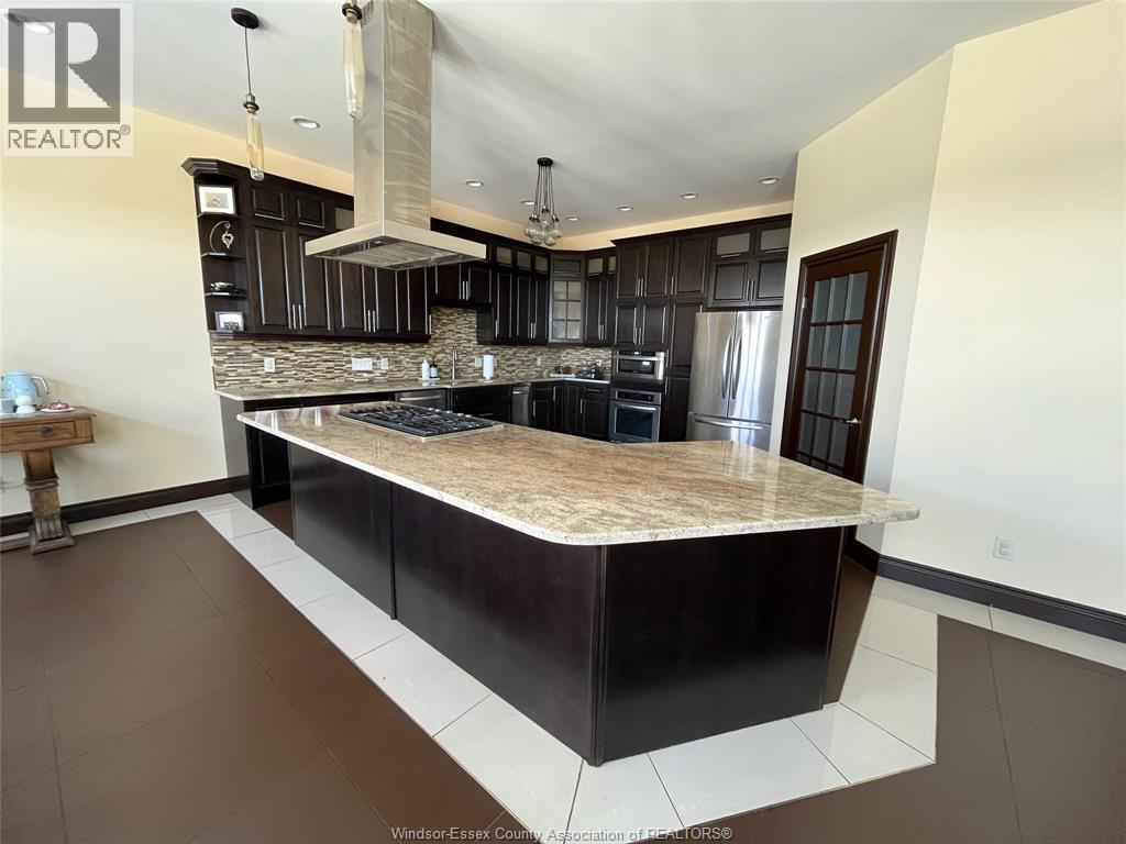 236 Shoreview Circle, Windsor, Ontario  N8P 1M7 - Photo 4 - 25028522