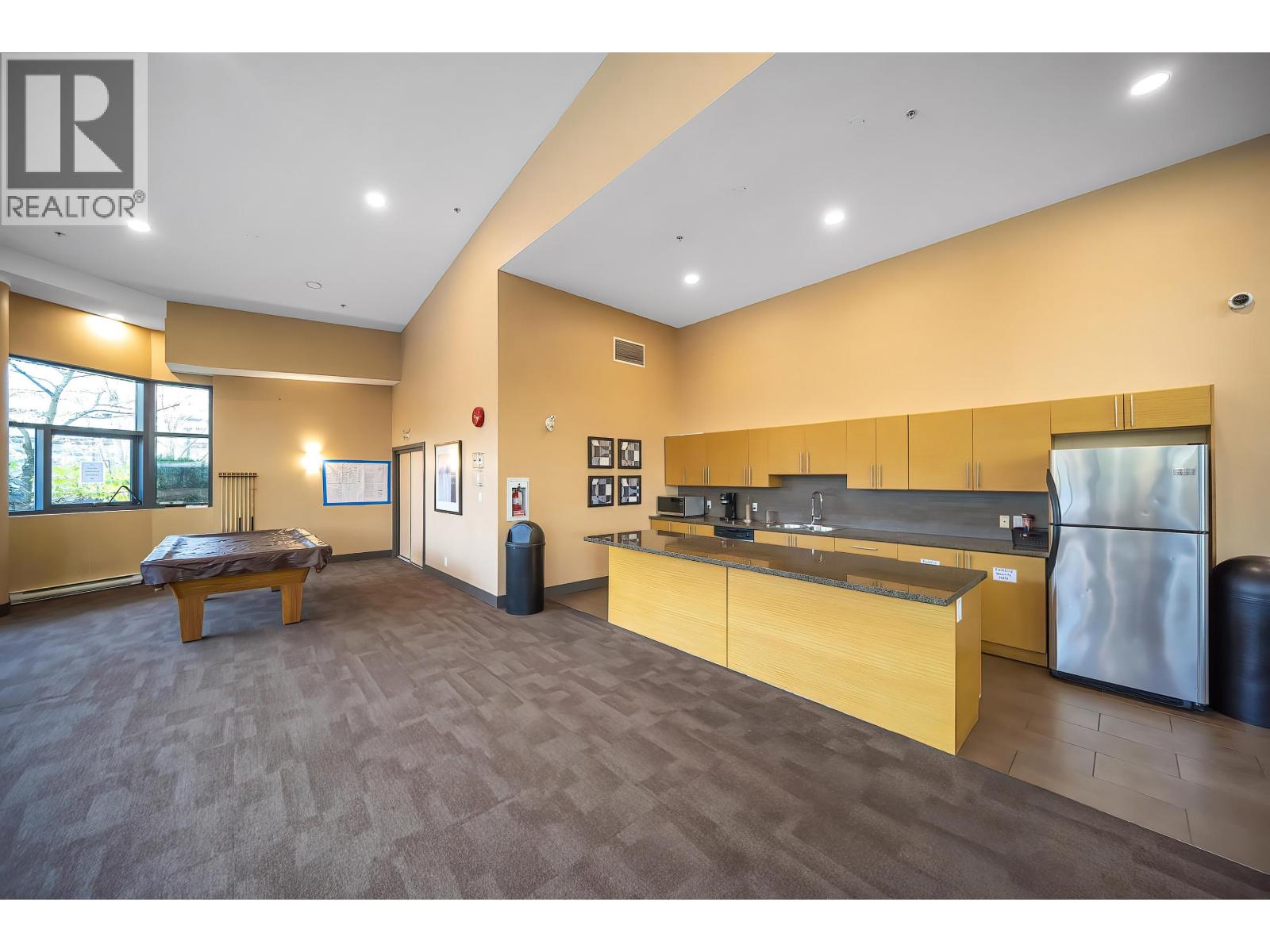 205 5611 Goring Street, Burnaby, British Columbia  V5B 0A3 - Photo 5 - R3066384