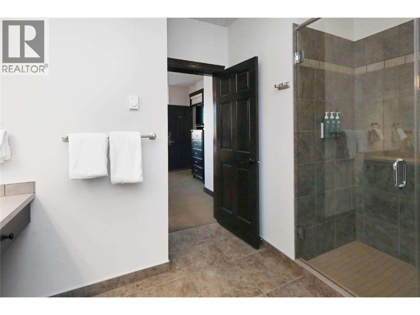 500 Bighorn Boulevard Unit# 532 B, Radium Hot Springs, British Columbia V0A 1M0 - Photo 35 - 10365046