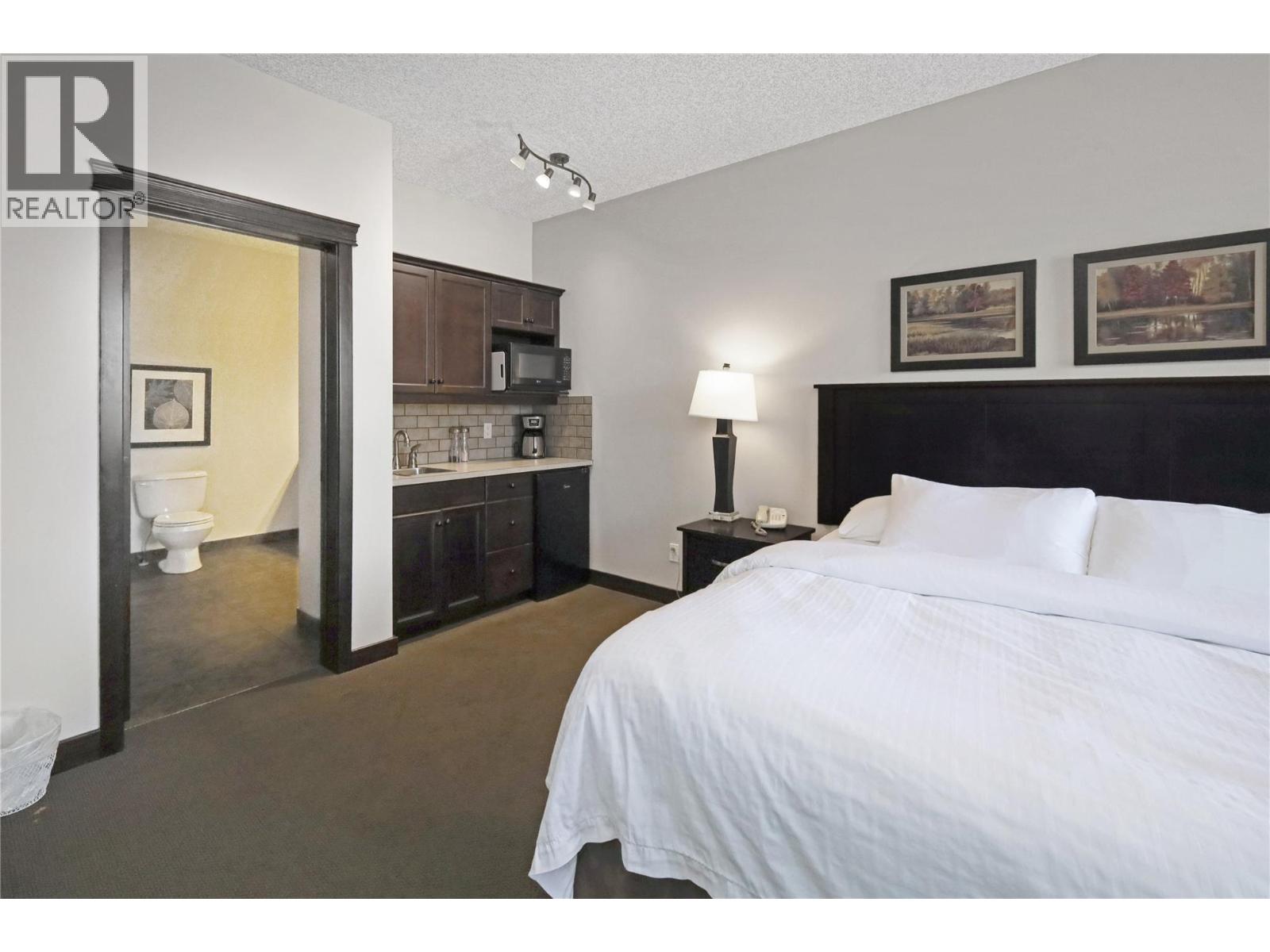 500 Bighorn Boulevard Unit# 532 B, Radium Hot Springs, British Columbia V0A 1M0 - Photo 30 - 10365046