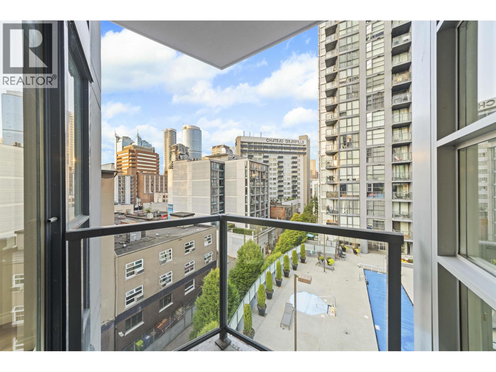 702 1199 Seymour Street, Vancouver, British Columbia  V6B 1K3 - Photo 4 - R3066432