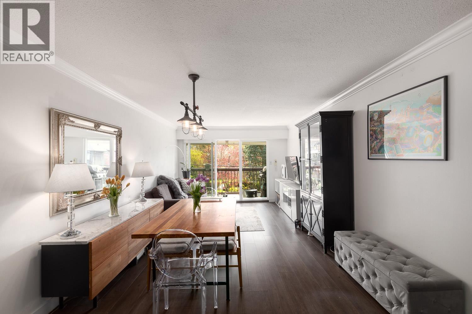 304 1352 W 10th Avenue, Vancouver, British Columbia  V6H 1J6 - Photo 1 - R3066448