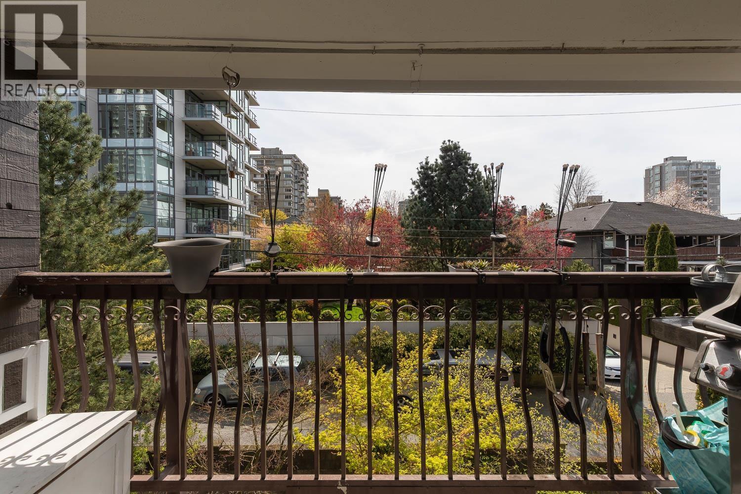 304 1352 W 10th Avenue, Vancouver, British Columbia  V6H 1J6 - Photo 18 - R3066448
