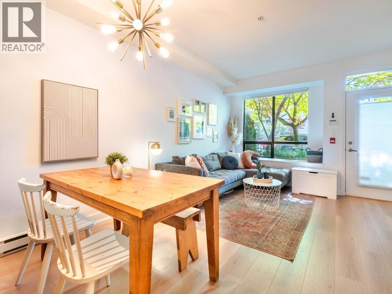 1871 Stainsbury Avenue, Vancouver, British Columbia  V5N 2M6 - Photo 8 - R3066457