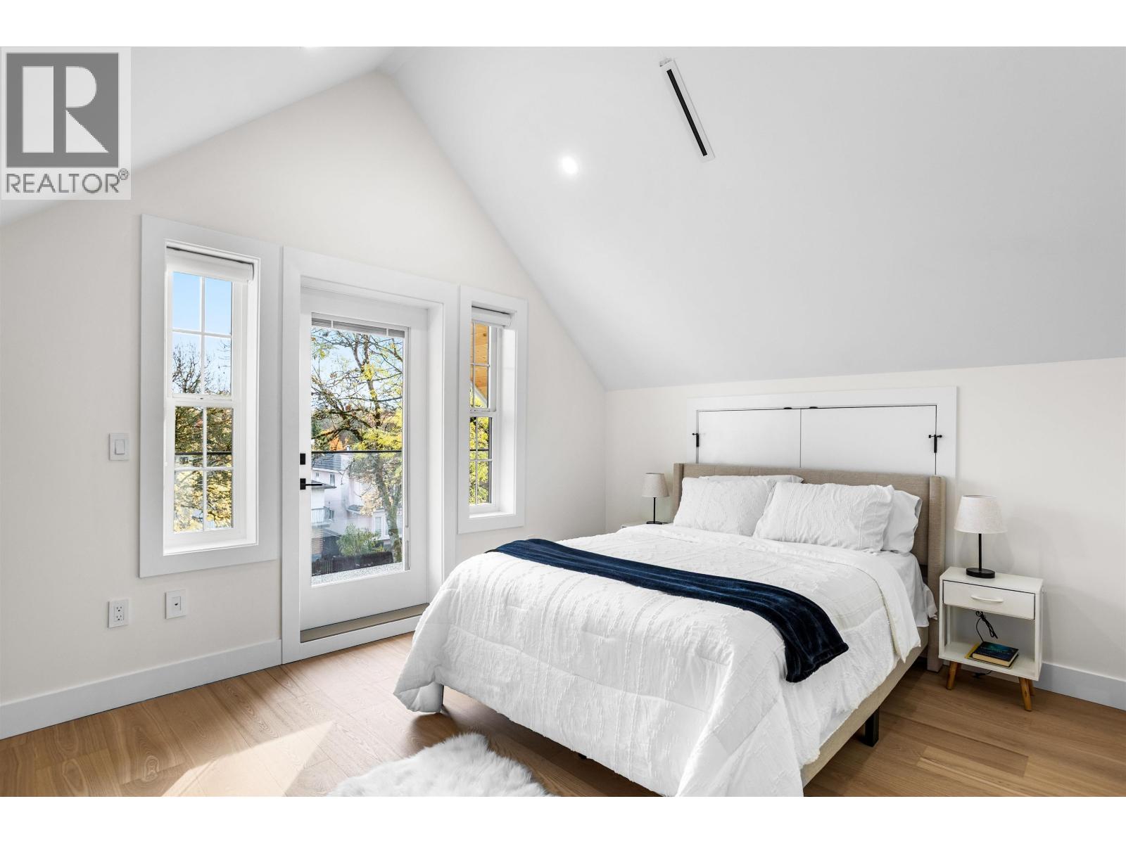 1 3429 Napier Street, Vancouver, British Columbia  V5K 2X5 - Photo 16 - R3066458