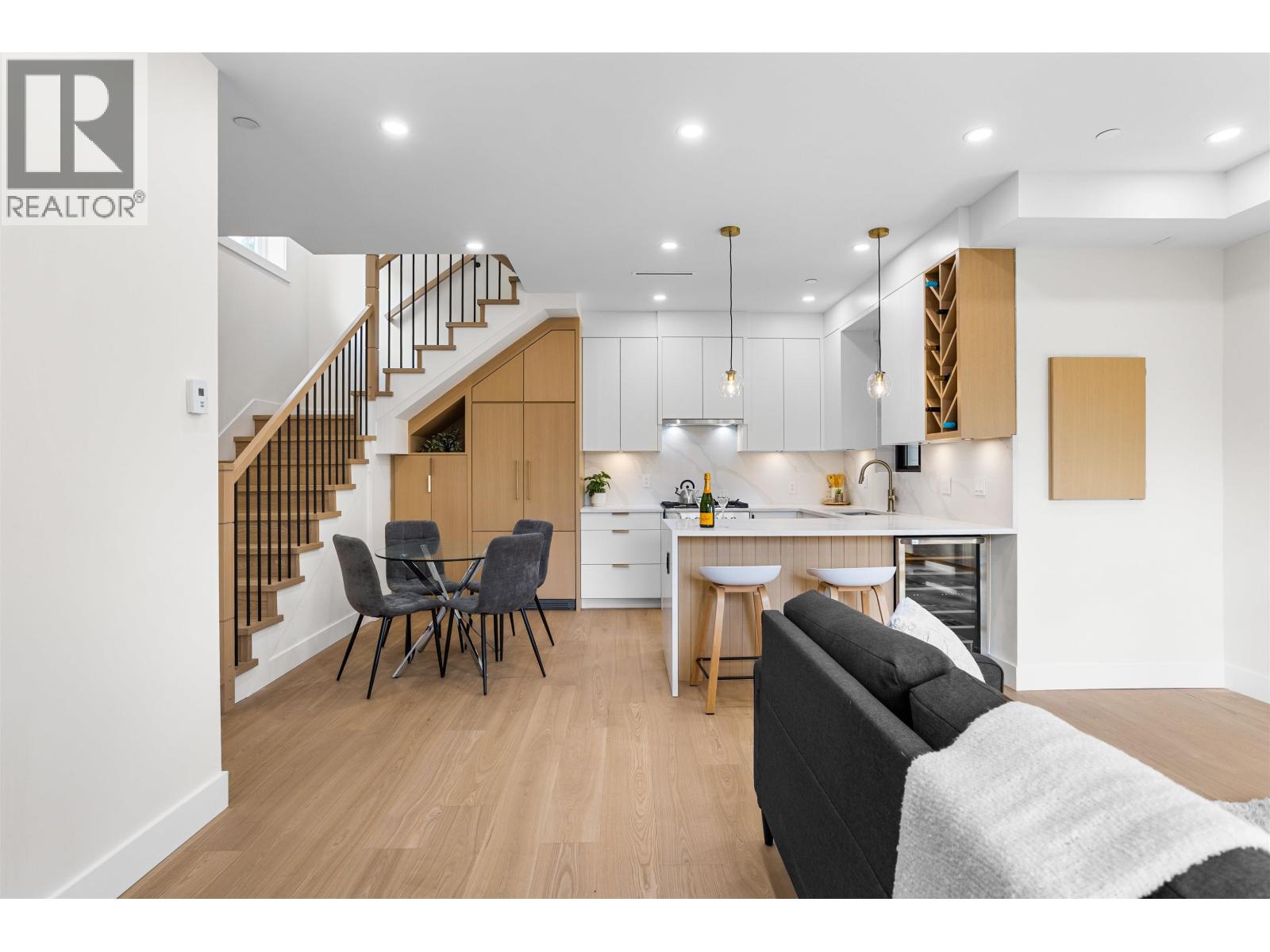 1 3429 Napier Street, Vancouver, British Columbia  V5K 2X5 - Photo 8 - R3066458