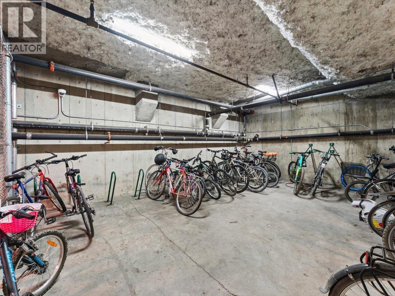 205 3638 W Broadway, Vancouver, British Columbia  V6R 2B7 - Photo 21 - R3066464