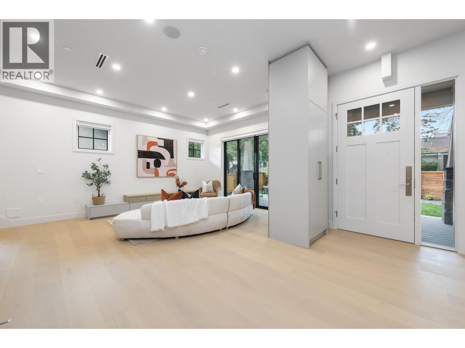 2136 E 10th Avenue, Vancouver, British Columbia  V5N 1Y1 - Photo 10 - R3066467