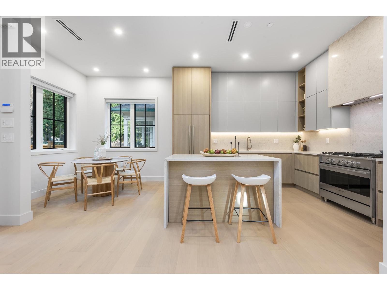 2136 E 10th Avenue, Vancouver, British Columbia  V5N 1Y1 - Photo 11 - R3066467