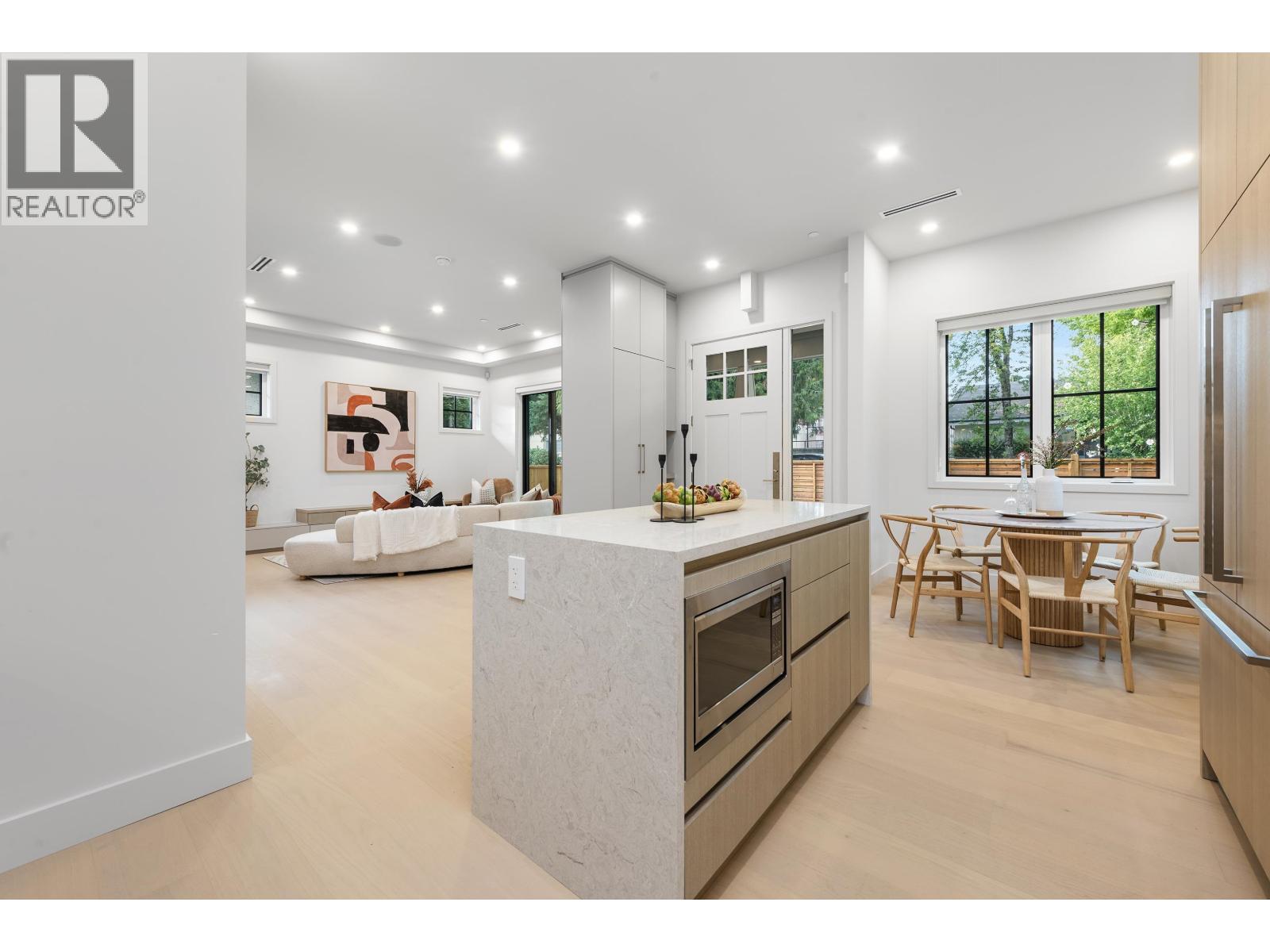 2136 E 10th Avenue, Vancouver, British Columbia  V5N 1Y1 - Photo 14 - R3066467