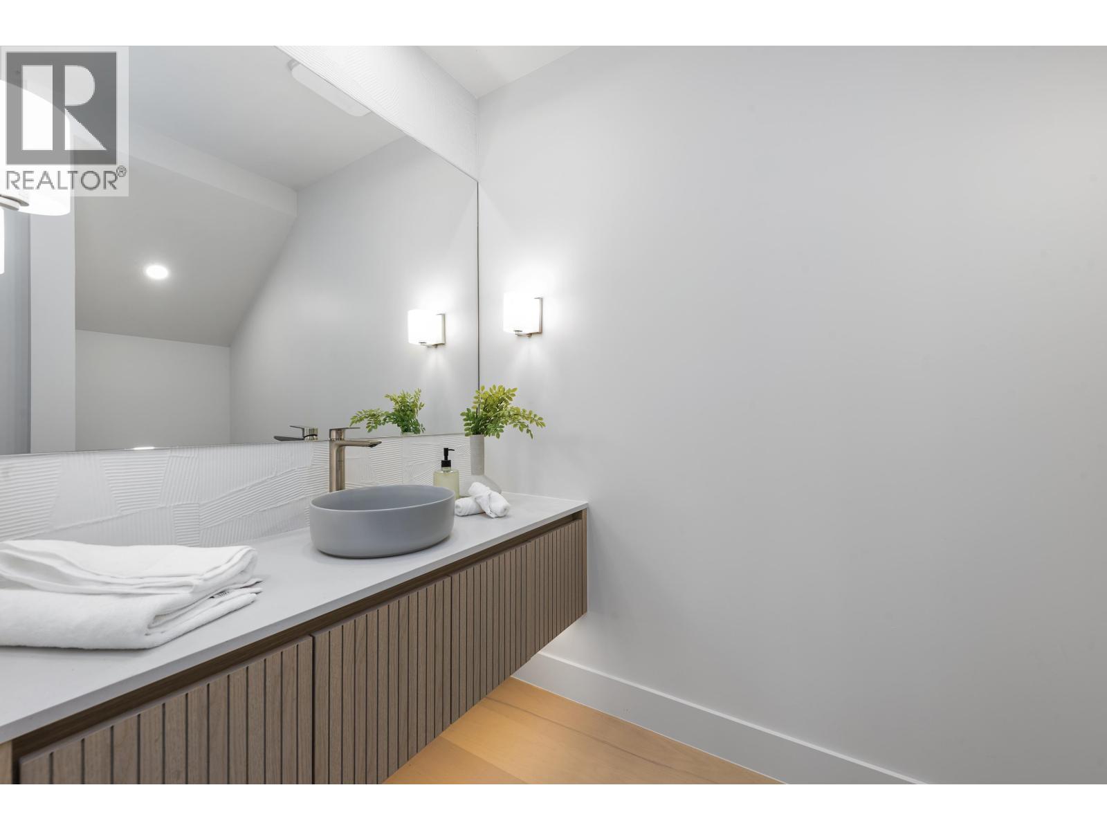 2136 E 10th Avenue, Vancouver, British Columbia  V5N 1Y1 - Photo 19 - R3066467