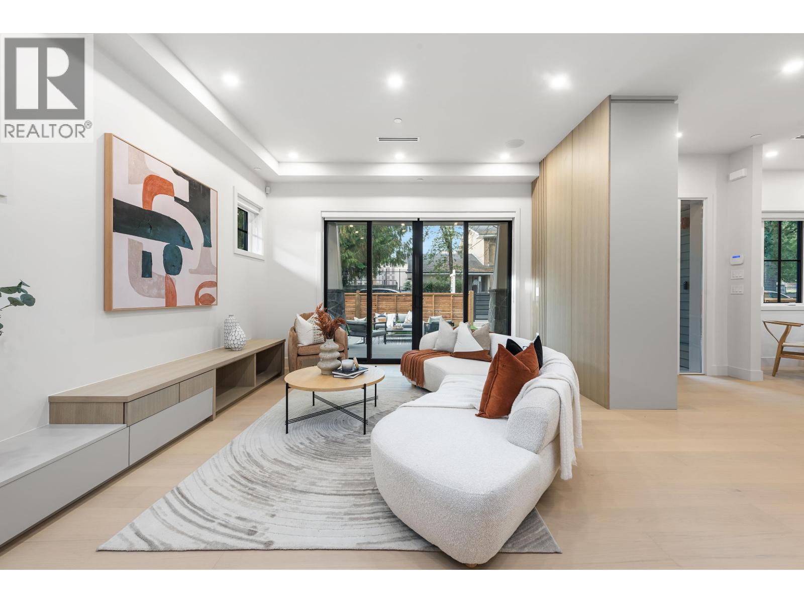 2136 E 10th Avenue, Vancouver, British Columbia  V5N 1Y1 - Photo 6 - R3066467