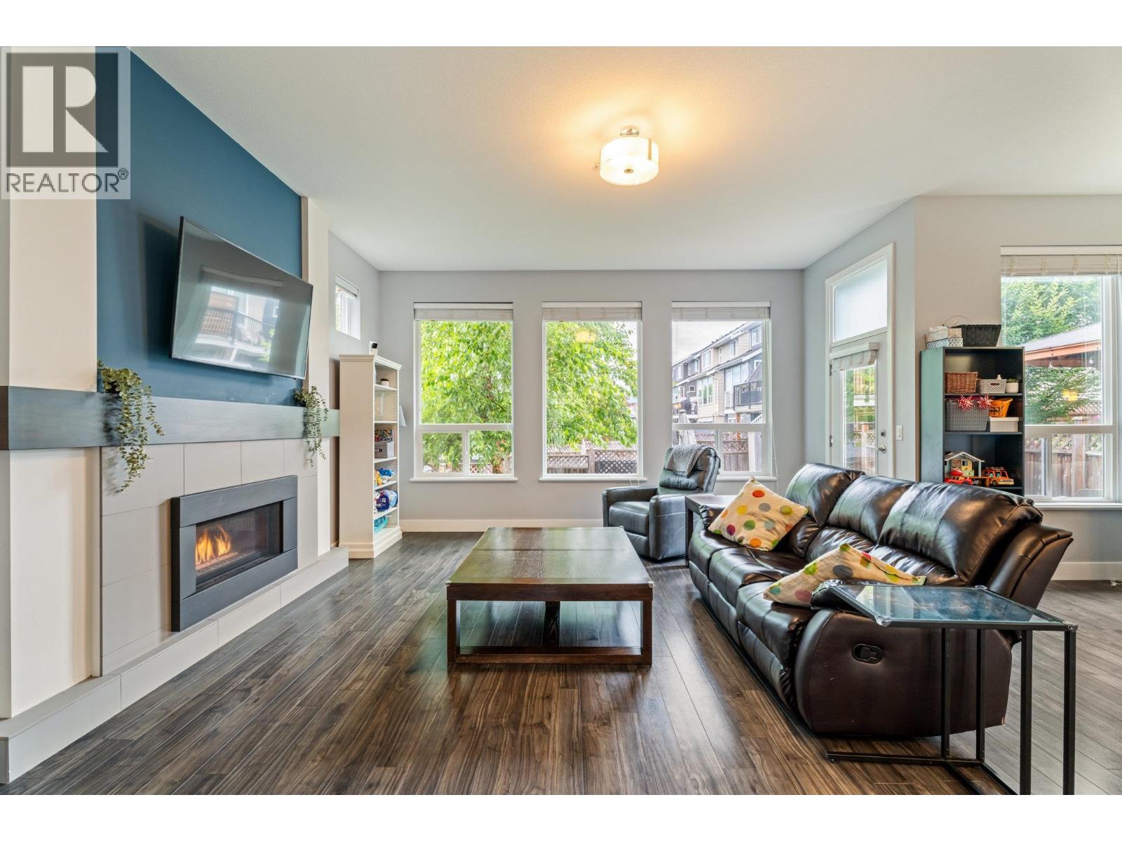 24725 104 Avenue, Maple Ridge, British Columbia  V2W 0H8 - Photo 3 - R3066466