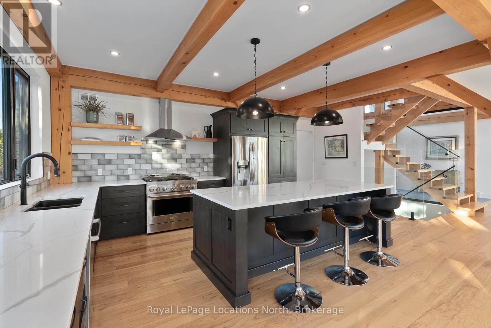 113 Slabtown Road W, Blue Mountains, Ontario  N0H 1J0 - Photo 12 - X12494602