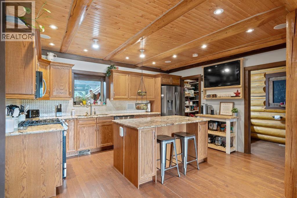 282167 Range Road 53, Rural Rocky View County, Alberta  T4C 2W1 - Photo 3 - A2240184