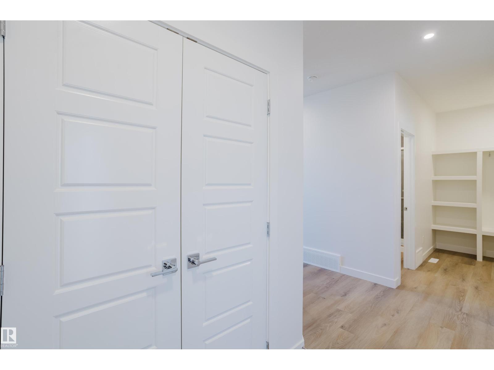 132 Mitchell Bn, Leduc, Alberta  T9E 1T5 - Photo 6 - E4463512